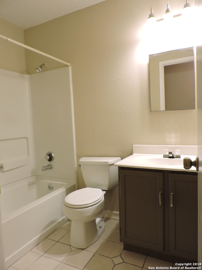 13035 Woller Valley , San Antonio, TX, 78249 | 1321041 | Realty Texas LLC