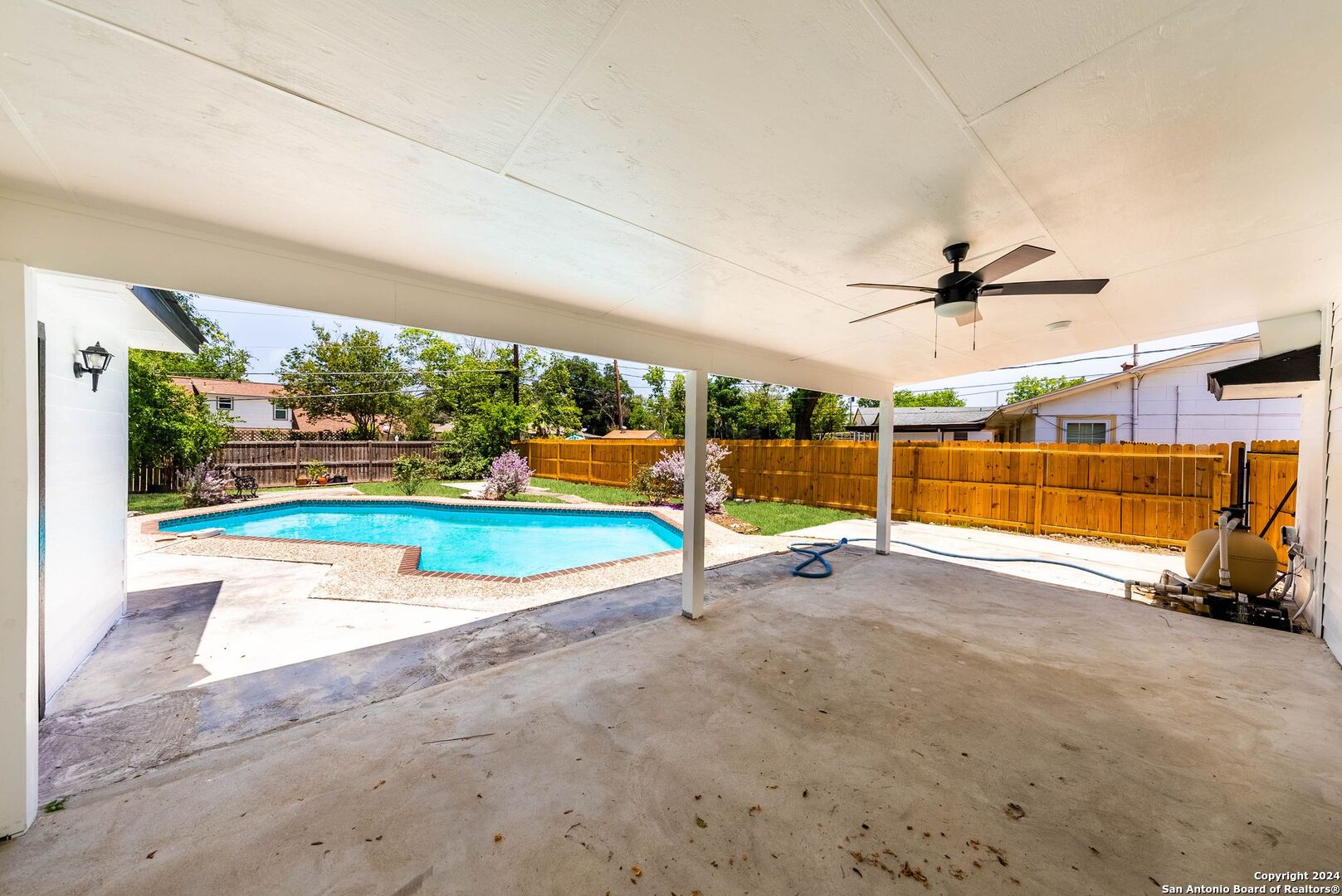 8323 Starcrest Dr , San Antonio, TX, 78218-2428 | 1790946 | Realty Texas LLC