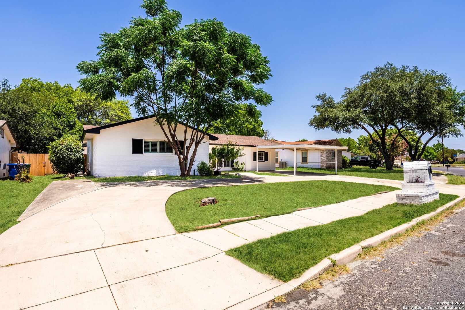 8323 Starcrest Dr , San Antonio, TX, 78218-2428 | 1790946 | Realty Texas LLC