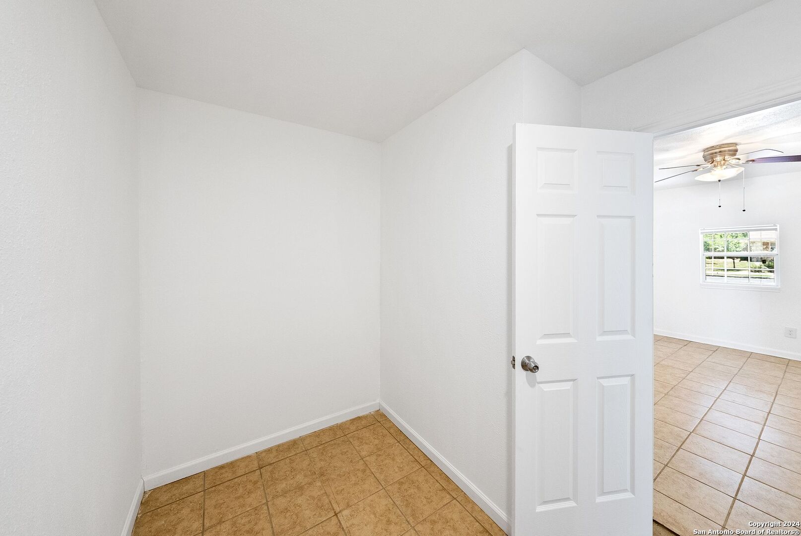 8323 Starcrest Dr , San Antonio, TX, 78218-2428 | 1790946 | Realty Texas LLC