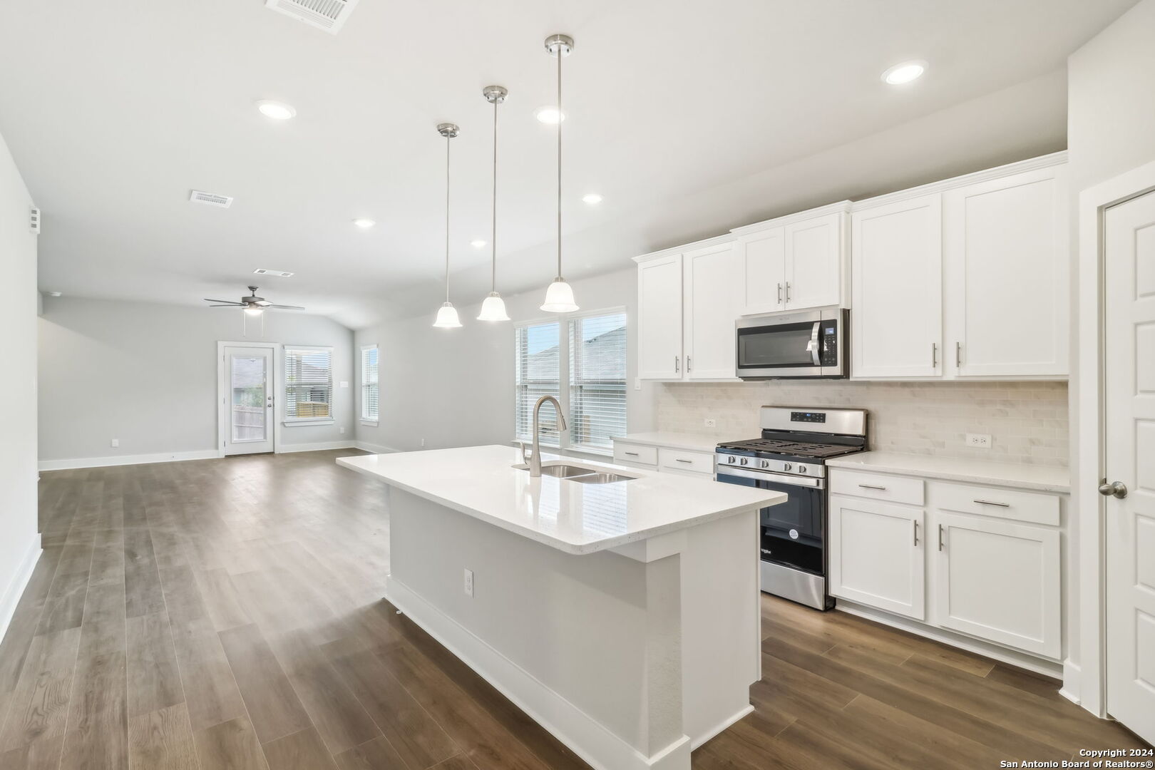 26012 Marigold Oaks , Boerne, TX, 78006 | 1789642 | Realty Texas LLC
