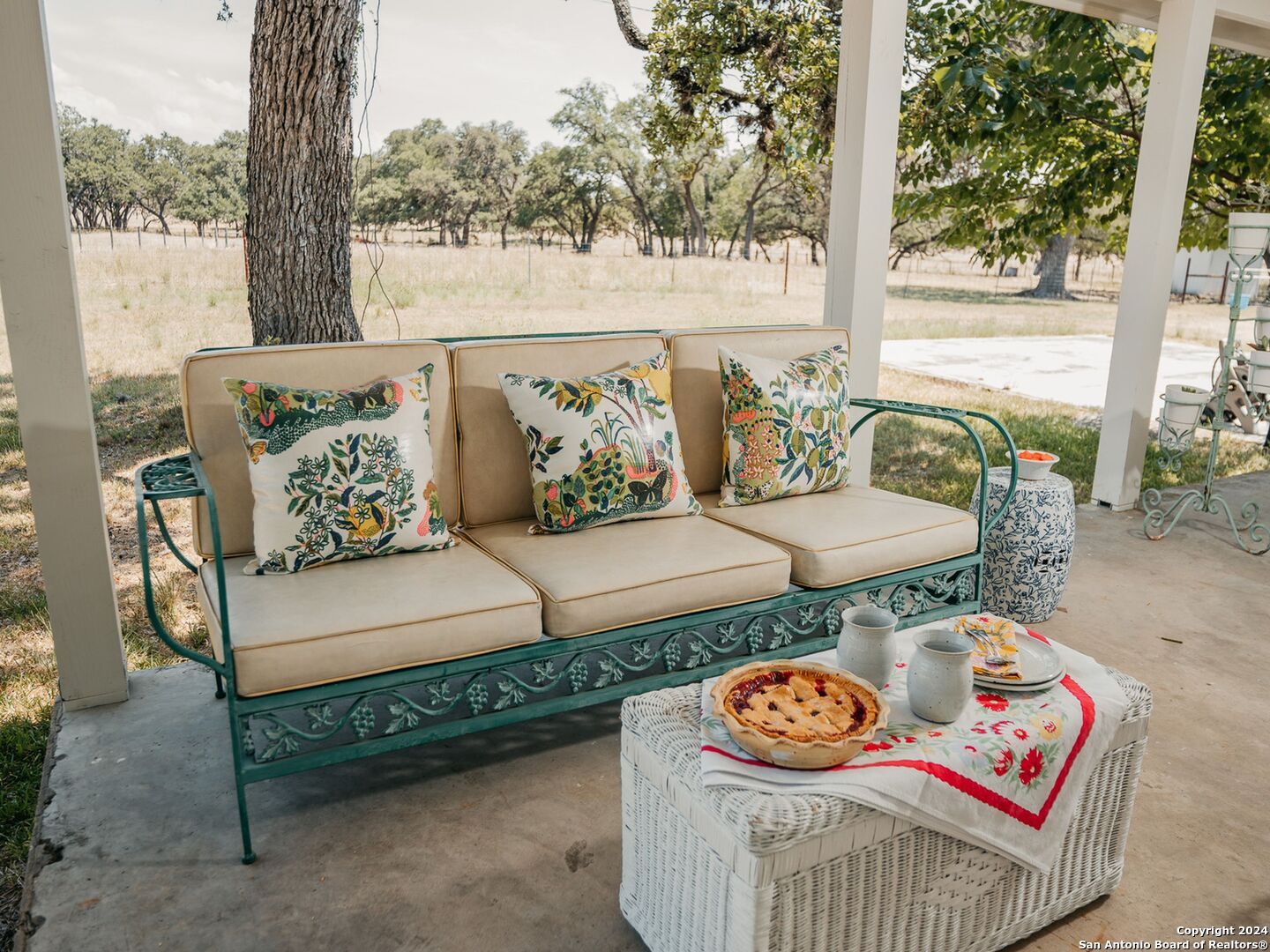 17 Old Fredericksburg , Boerne, TX, 78015 | 1791709 | Realty Texas LLC