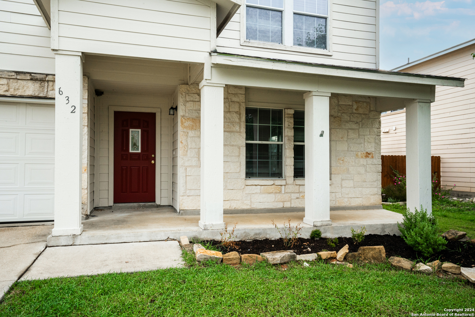632 Nw Crossing Dr , New Braunfels, TX, 78130 | 1791887 | Realty Texas LLC