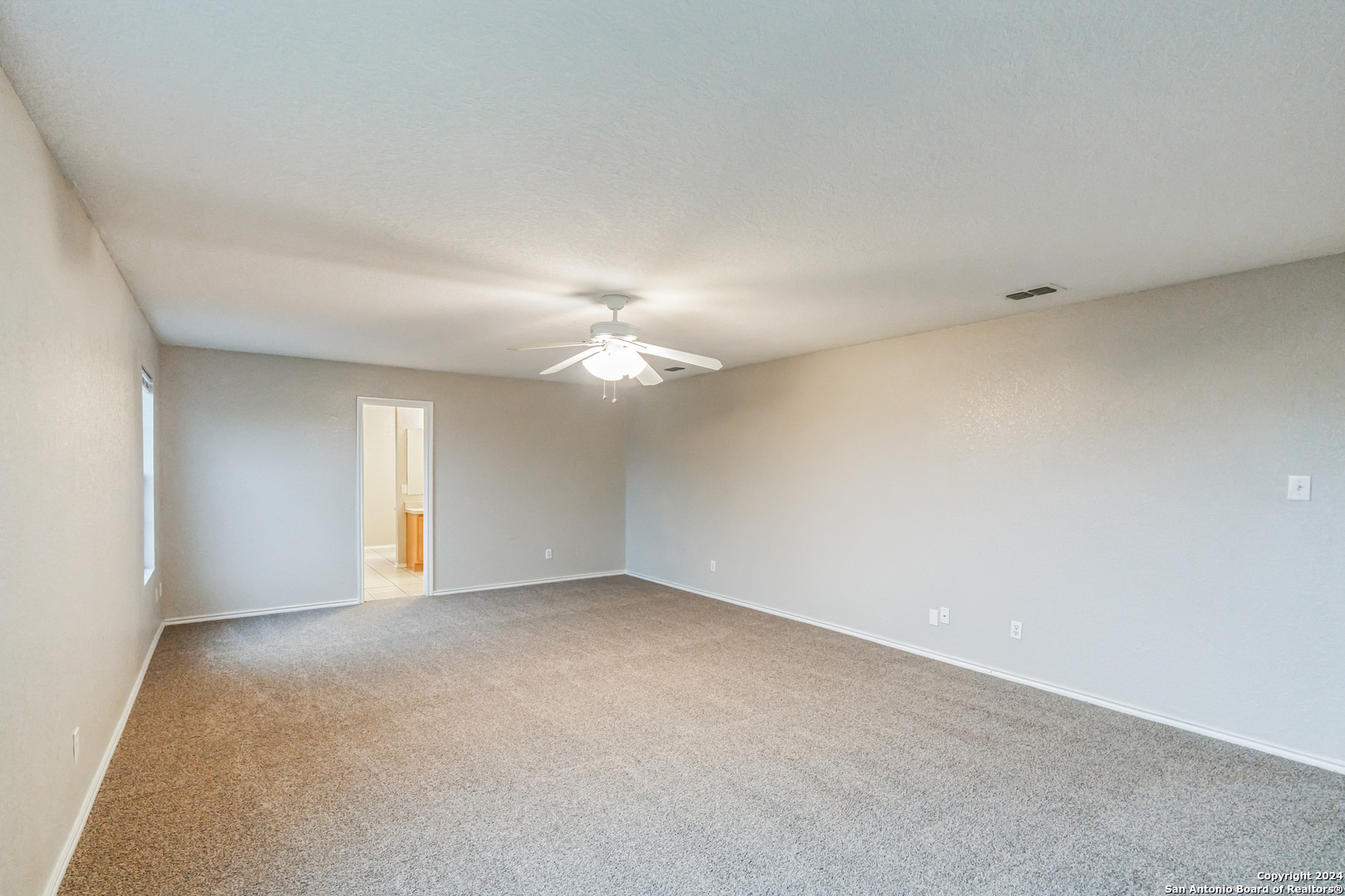 632 Nw Crossing Dr , New Braunfels, TX, 78130 | 1791887 | Realty Texas LLC