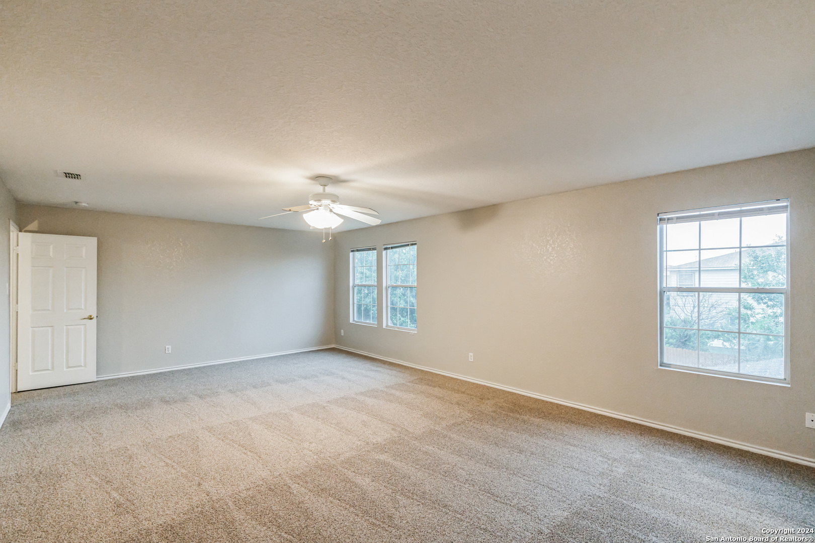 632 Nw Crossing Dr , New Braunfels, TX, 78130 | 1791887 | Realty Texas LLC