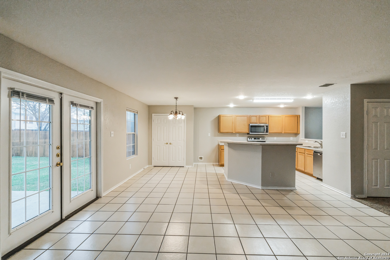 632 Nw Crossing Dr , New Braunfels, TX, 78130 | 1791887 | Realty Texas LLC