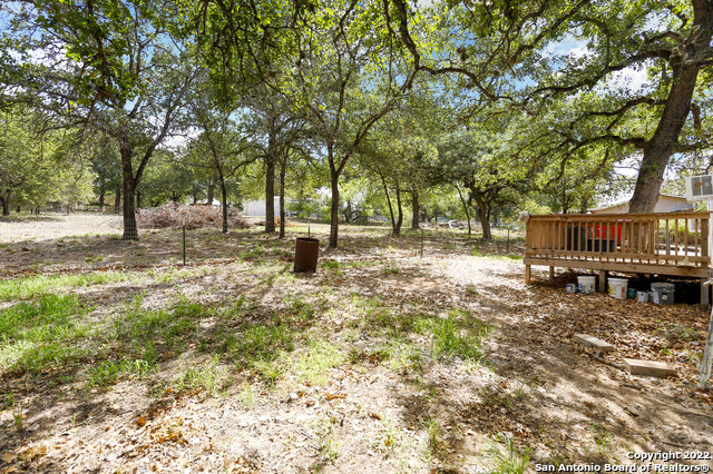 205 Crosscreek Dr , Floresville, TX, 78114-9324 | 1781696 | Realty Texas LLC