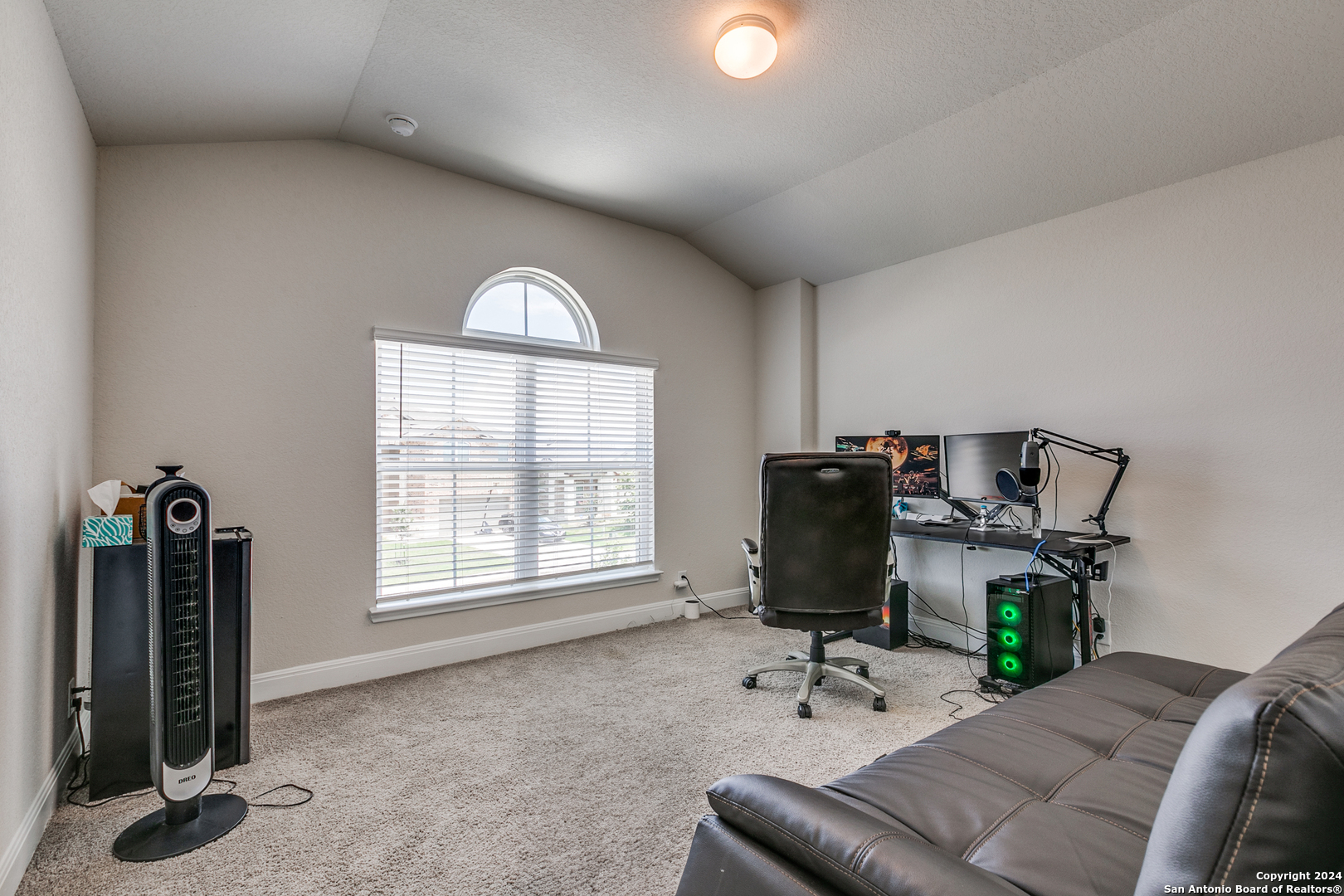 9402 Salers Spgs , San Antonio, TX, 78254-2584 | 1792057 | Realty Texas LLC