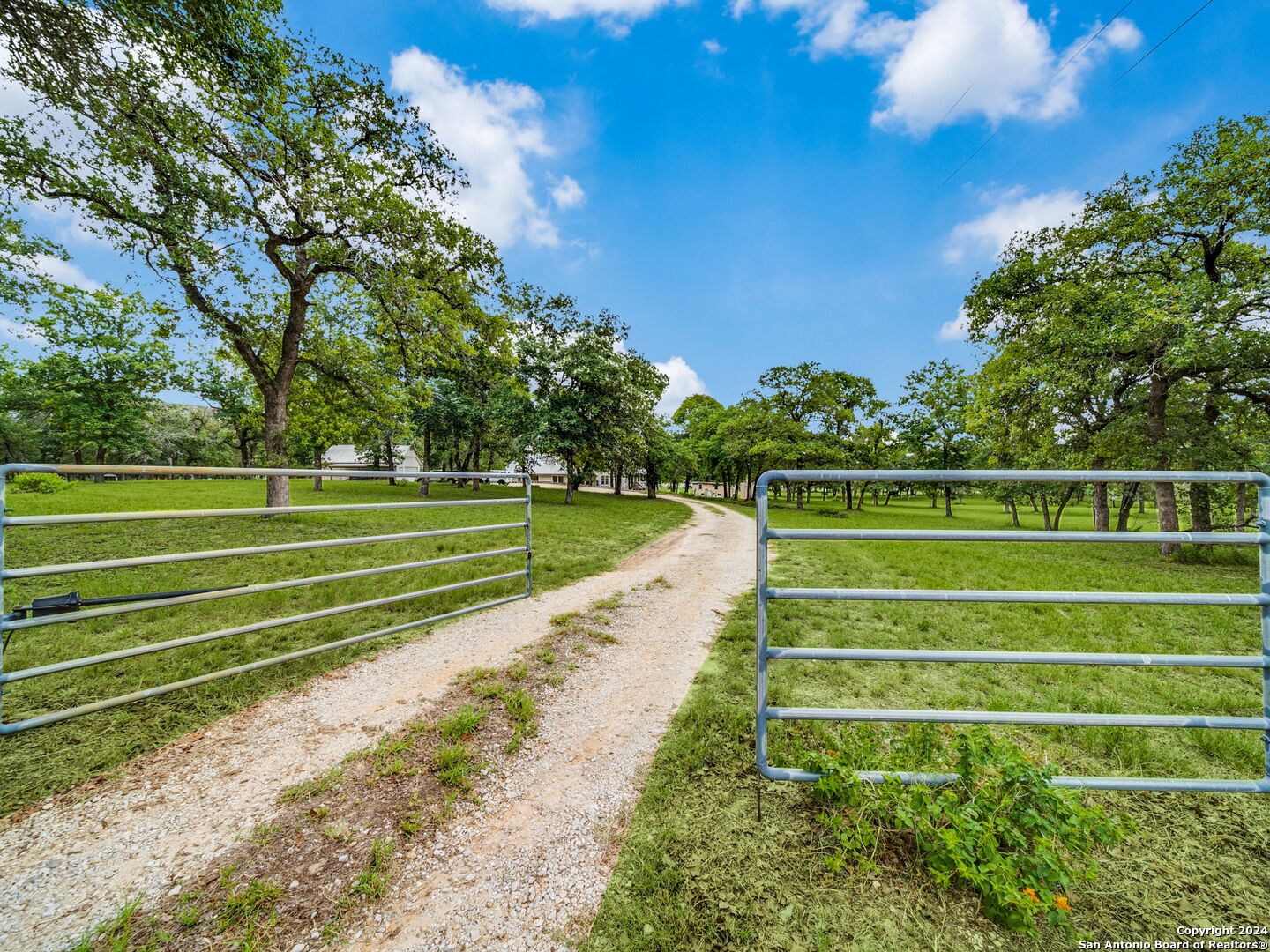 429 Hidden Deer , La Vernia, TX, 78121 | 1792494 | Realty Texas LLC