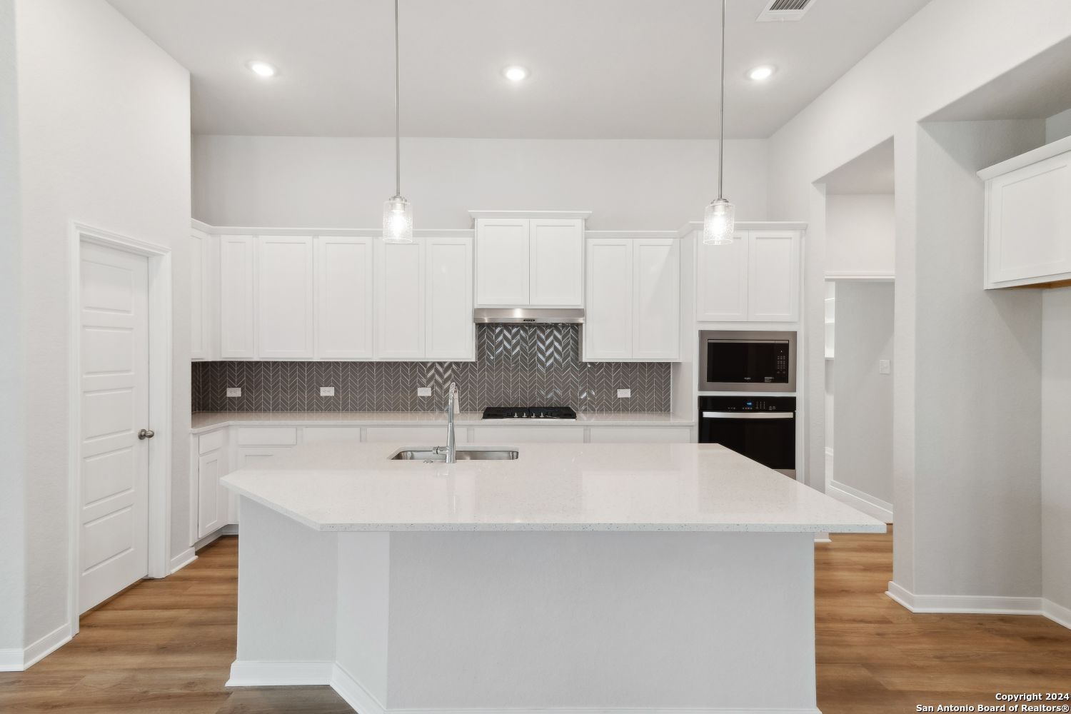 12513 Peckinpah Trl , San Antonio, TX, 78254 | 1792483 | Realty Texas LLC