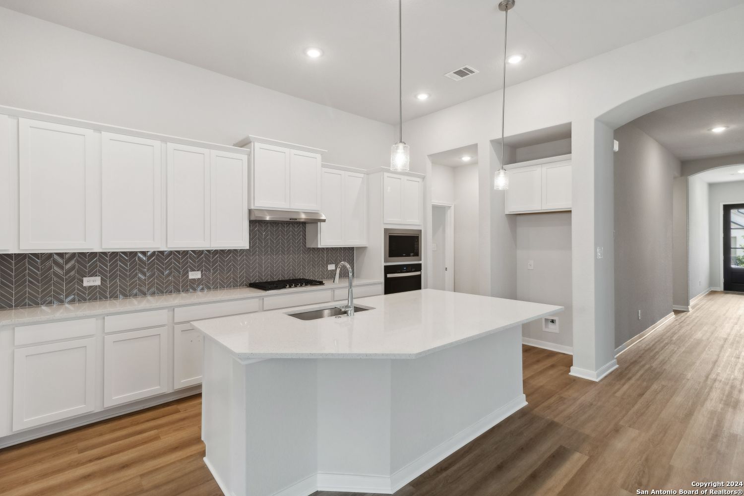 12513 Peckinpah Trl , San Antonio, TX, 78254 | 1792483 | Realty Texas LLC