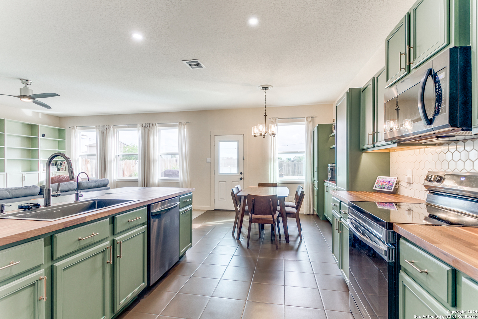 12241 Cashton , San Antonio, TX, 78252-4423 | 1792261 | Realty Texas LLC