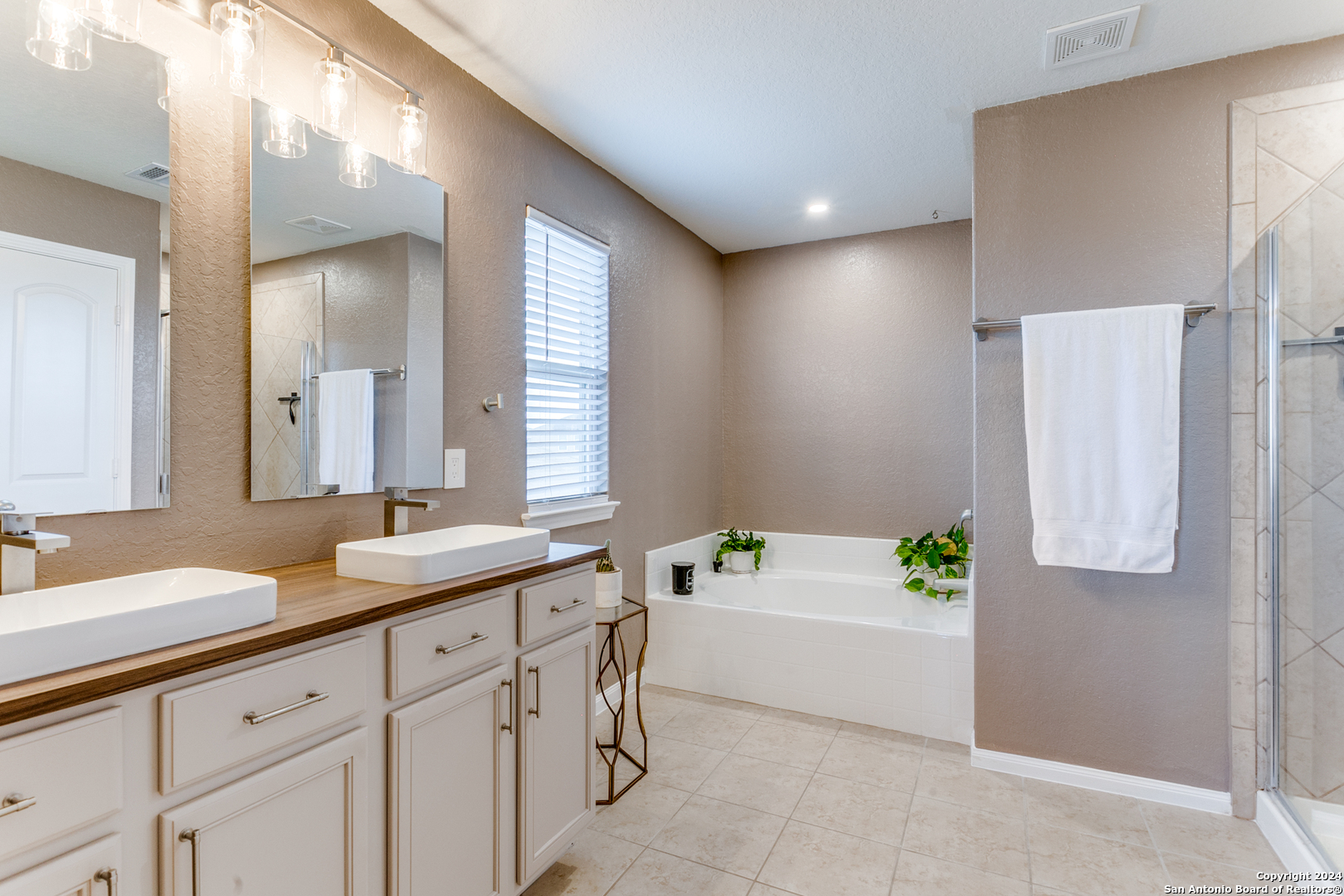 12241 Cashton , San Antonio, TX, 78252-4423 | 1792261 | Realty Texas LLC