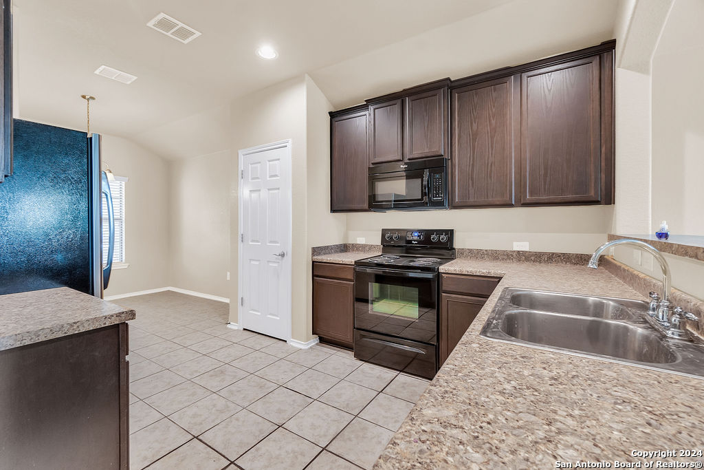 6315 Deer Valley , San Antonio, TX, 78242 | 1792220 | Realty Texas LLC