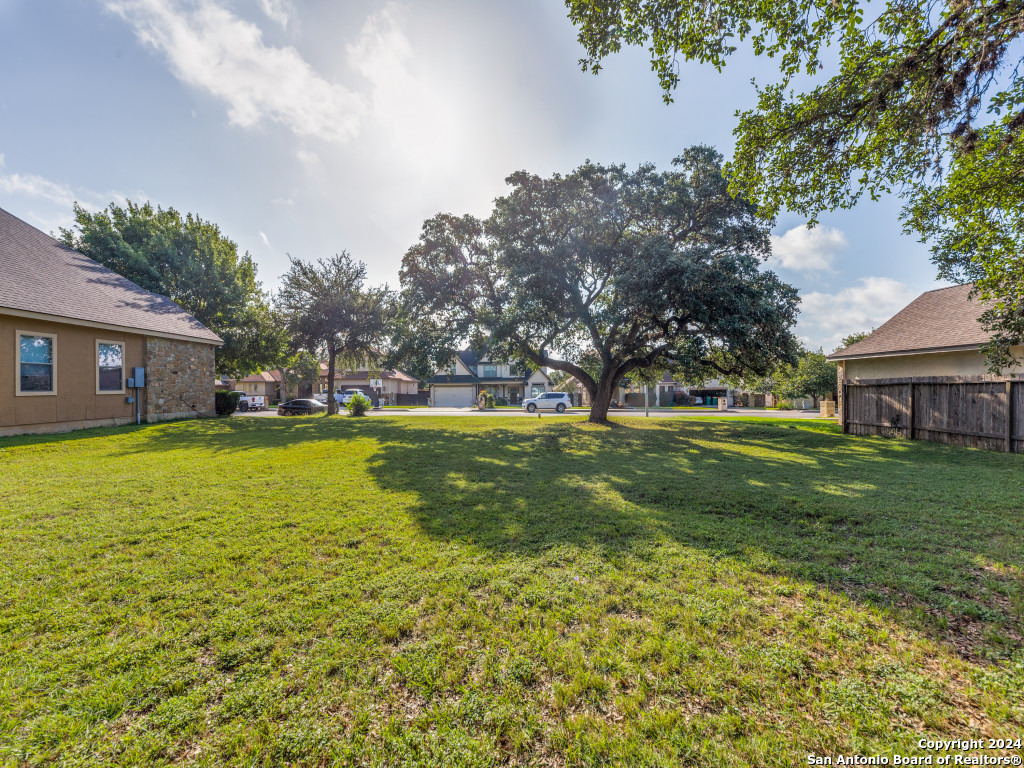 218 Lone Tree, BOERNE, TX, 78006-8874 | 1793553 | Realty Texas LLC