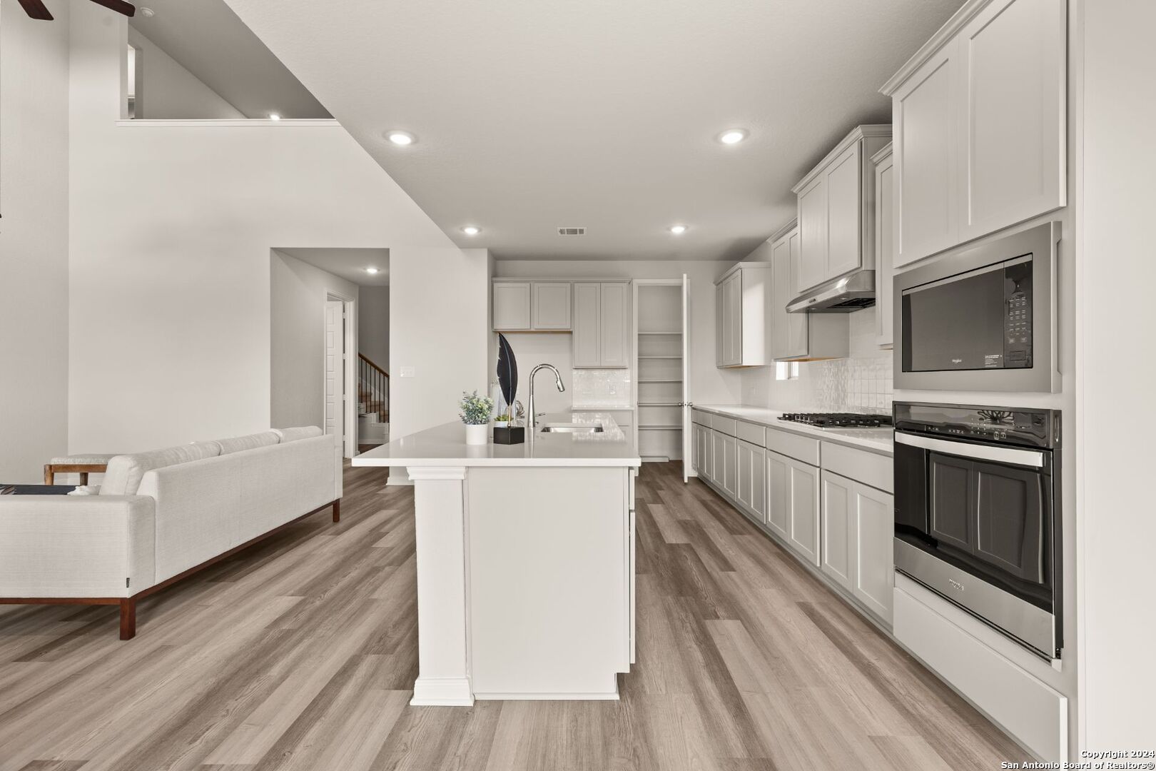 1827 Bighorn Trail , New Braunfels, TX, 78132 | 1793226 | Realty Texas LLC