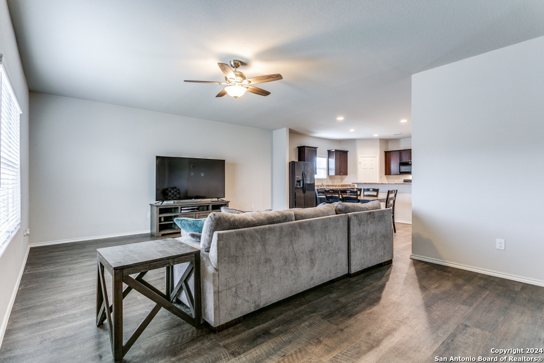4506 Heathers Star St , St Hedwig, TX, 78152 | 1804370 | Realty Texas LLC