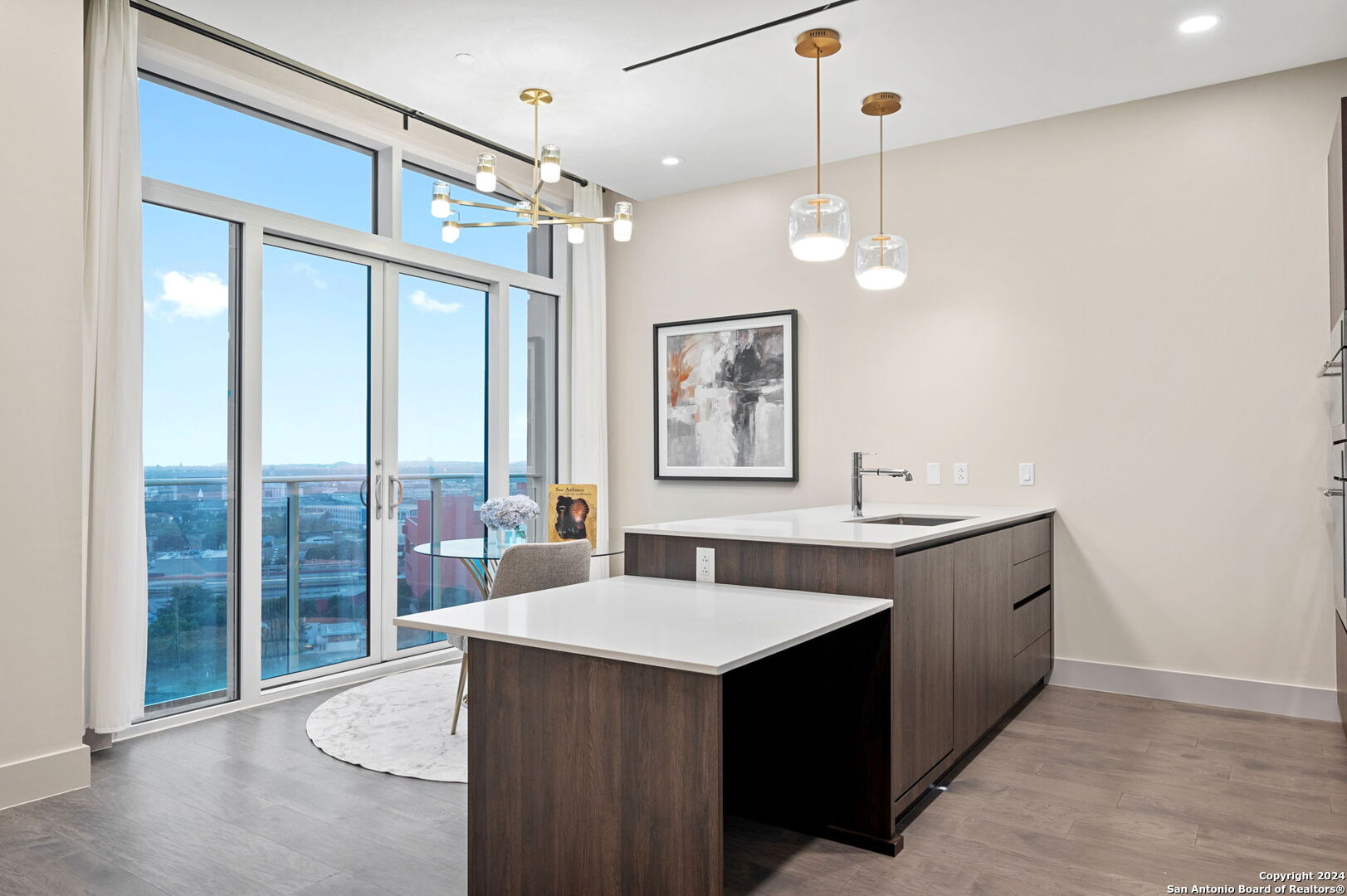 123 Lexington Ave 1308 , San Antonio, TX, 78205-1122 | 1798977 | Realty Texas LLC