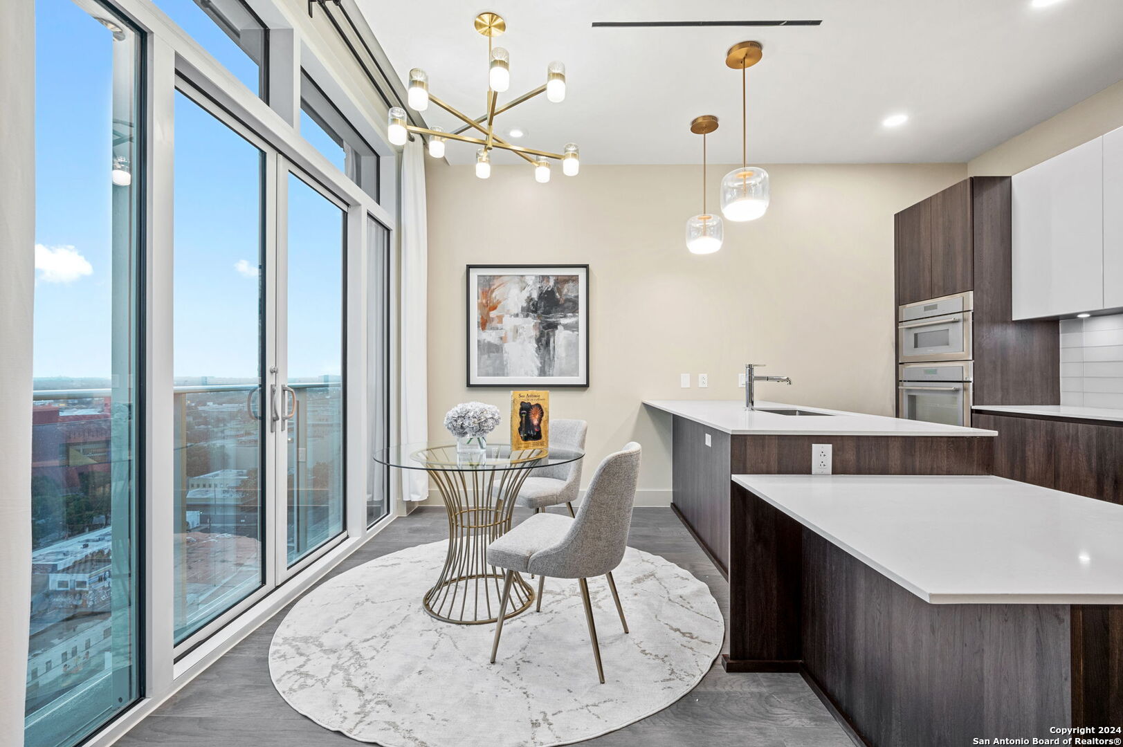 123 Lexington Ave 1308 , San Antonio, TX, 78205-1122 | 1798977 | Realty Texas LLC