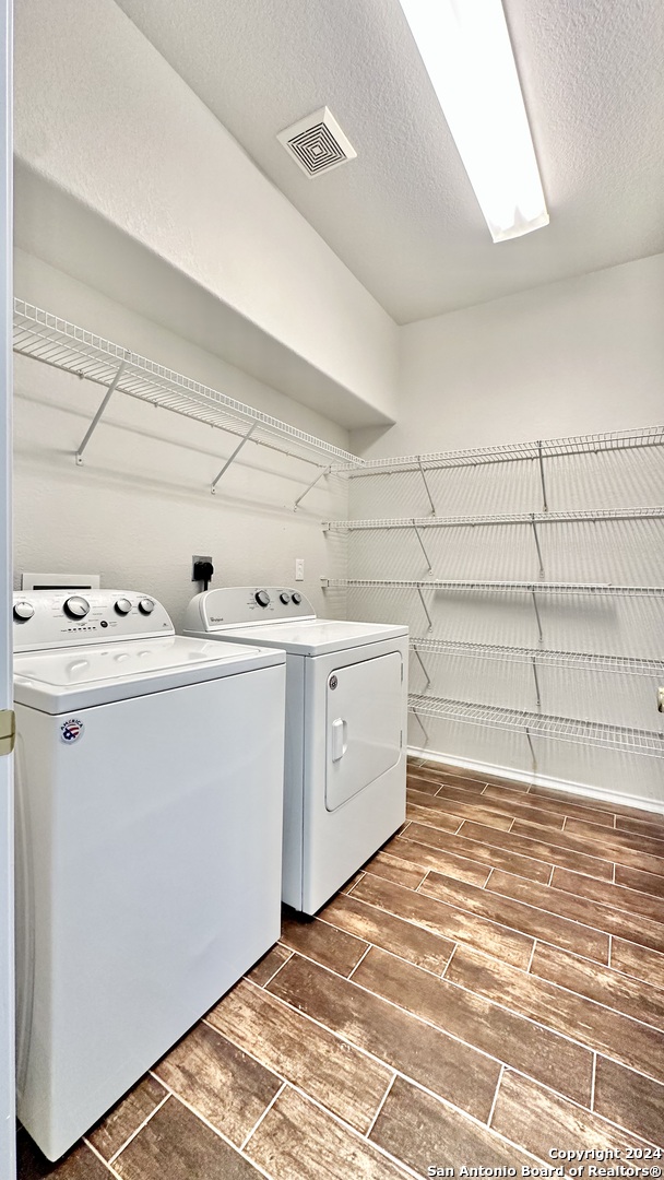 24526 Walnut Pass , San Antonio, TX, 78255 | 1799235 | Realty Texas LLC