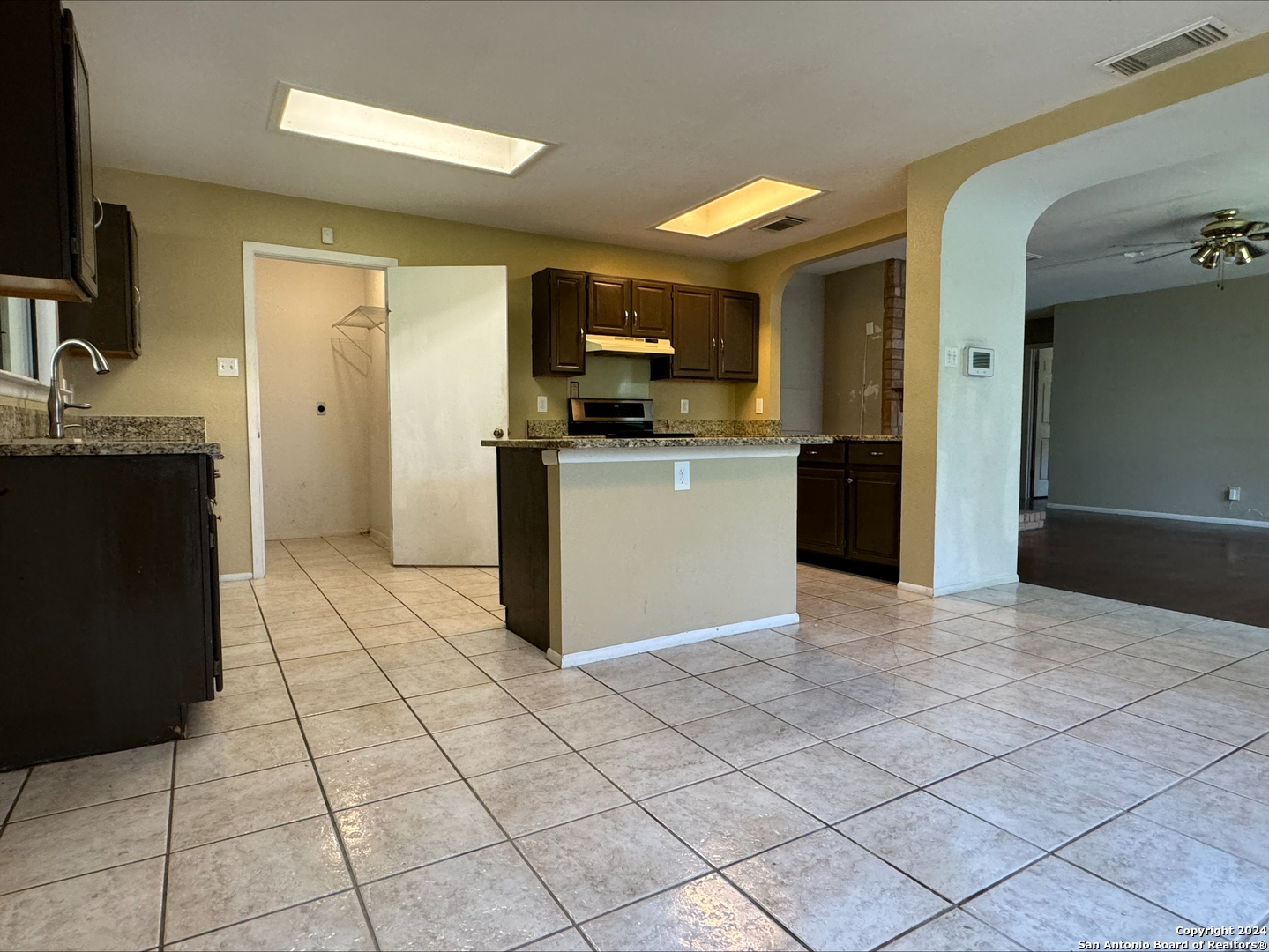 14319 Bromley Pl , San Antonio, TX, 78217 | 1801633 | Realty Texas LLC