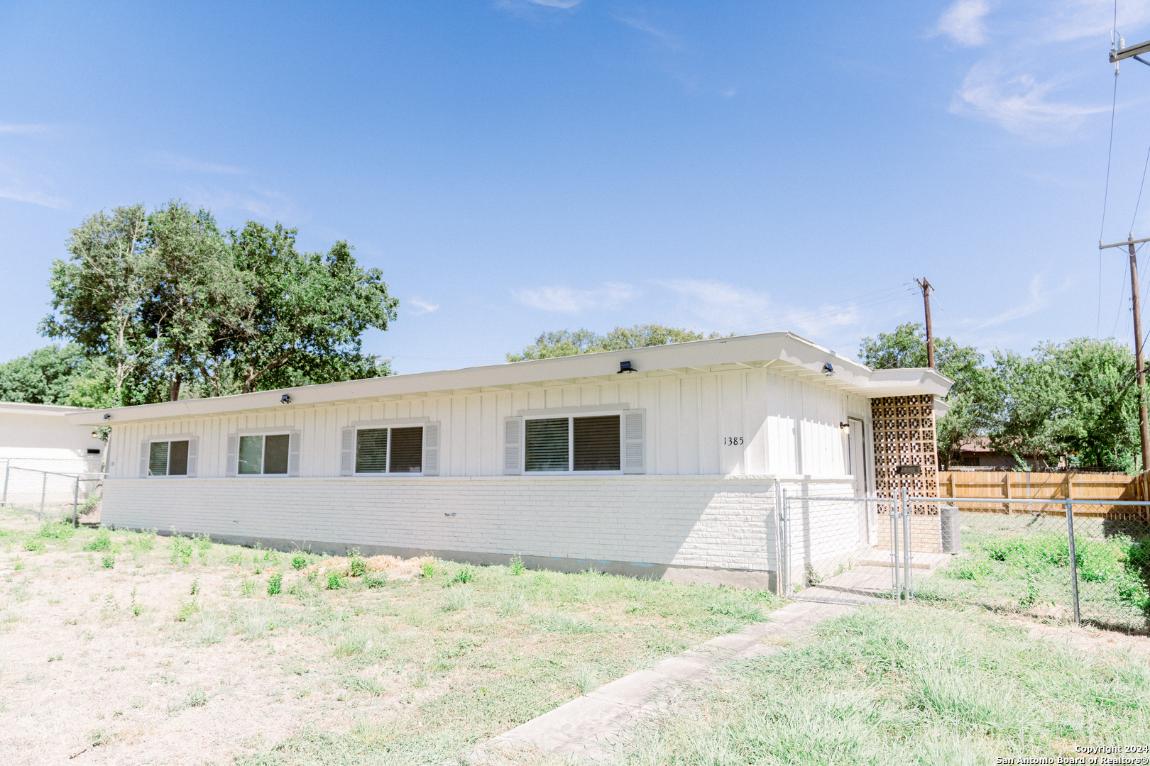 1385 Oblate Dr, SANANTONIO, TX, 78216-6840 | 1802707 | Realty Texas LLC