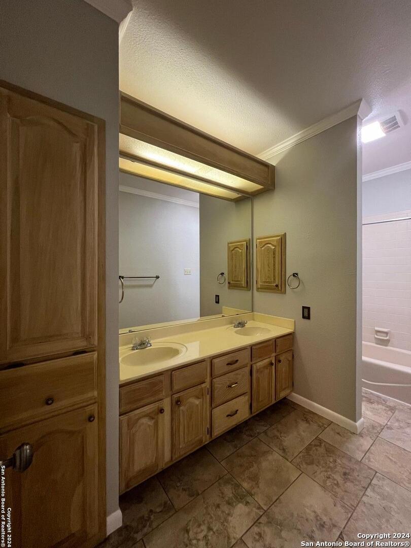 9202 Warriors Creek , San Antonio, TX, 78230 | 1805568 | Realty Texas LLC