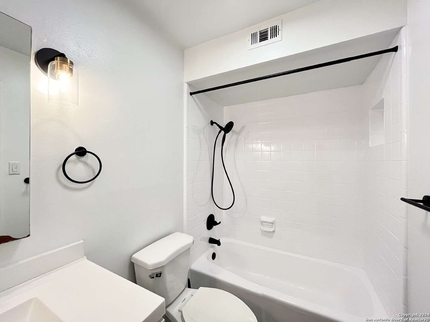8642 Fredericksburg Rd 501 , San Antonio, TX, 78240-1272 | 1805819 | Realty Texas LLC