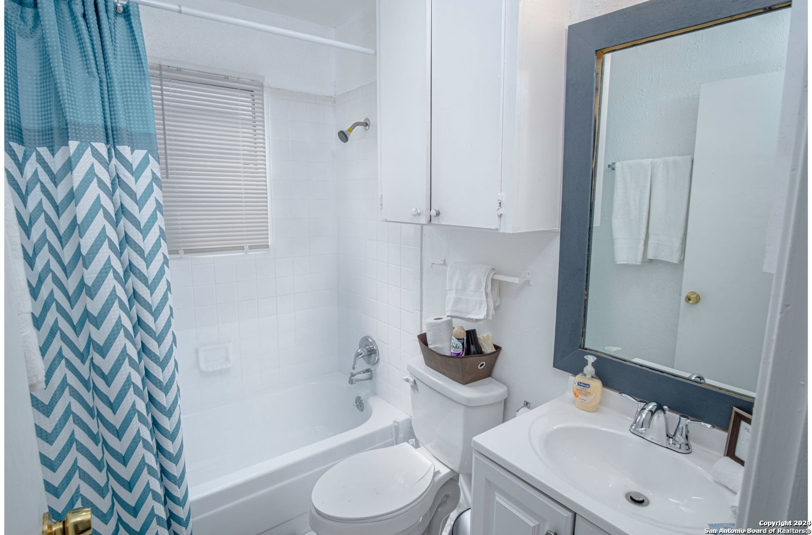 221 E Craig Pl 4 , San Antonio, TX, 78212 | 1806568 | Realty Texas LLC