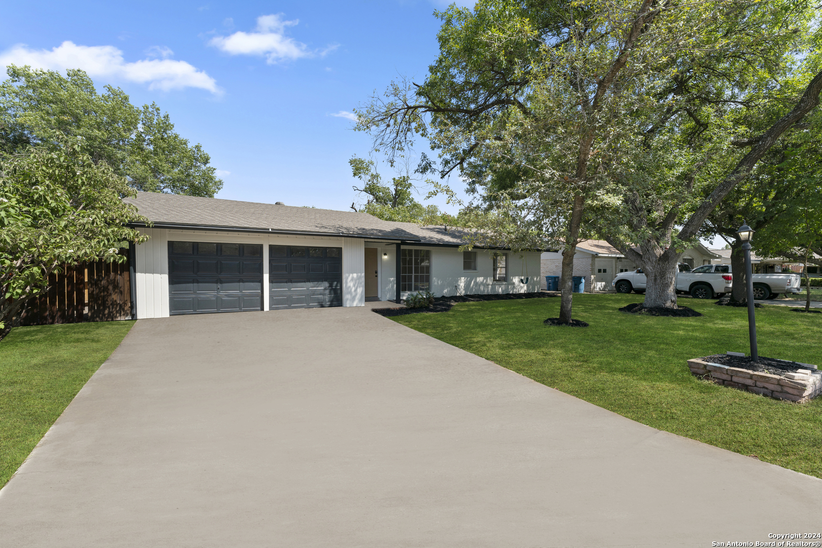 3710 Kirby Dr , Kirby, TX, 78219 | 1803210 | Realty Texas LLC
