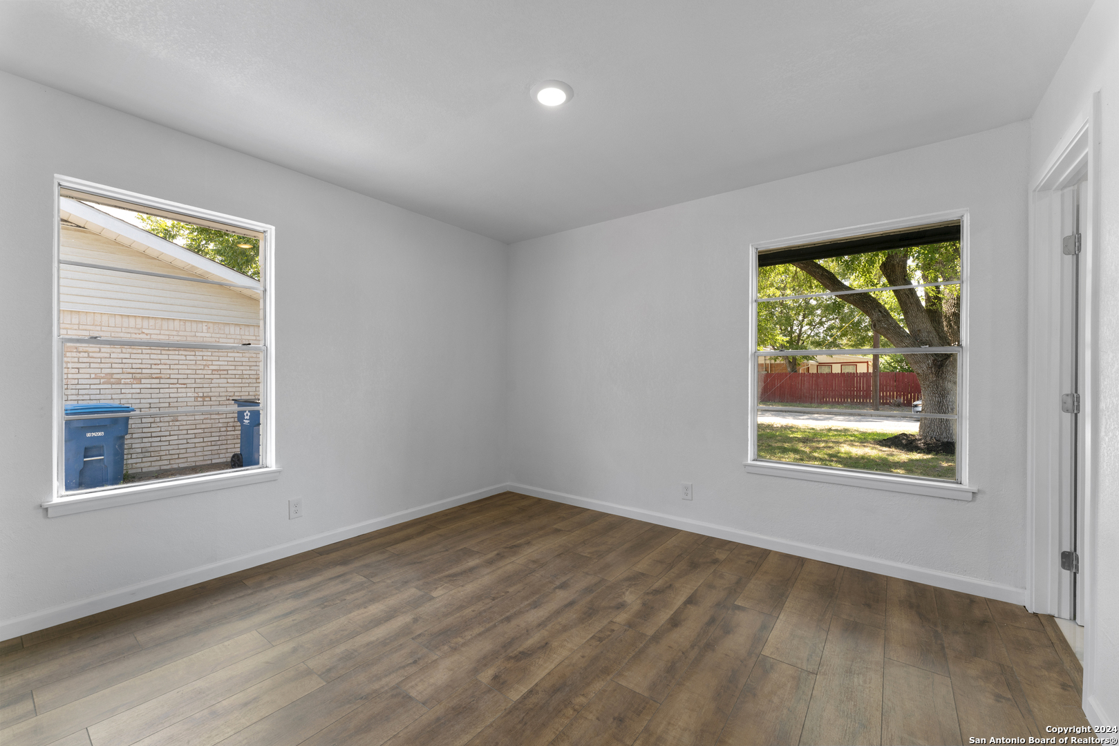 3710 Kirby Dr , Kirby, TX, 78219 | 1803210 | Realty Texas LLC