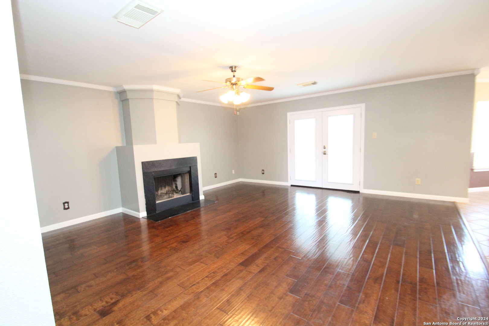 215 Empresario Drive , San Antonio, TX, 78253 | 1807379 | Realty Texas LLC