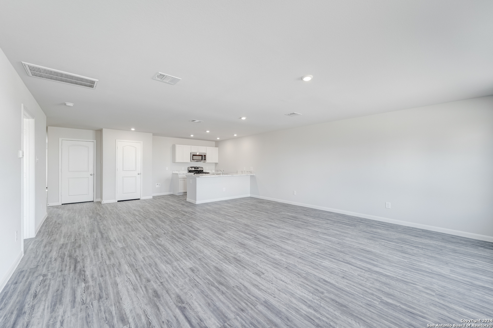 401 Jean St. , Seguin, TX, 78155 | 1807780 | Realty Texas LLC