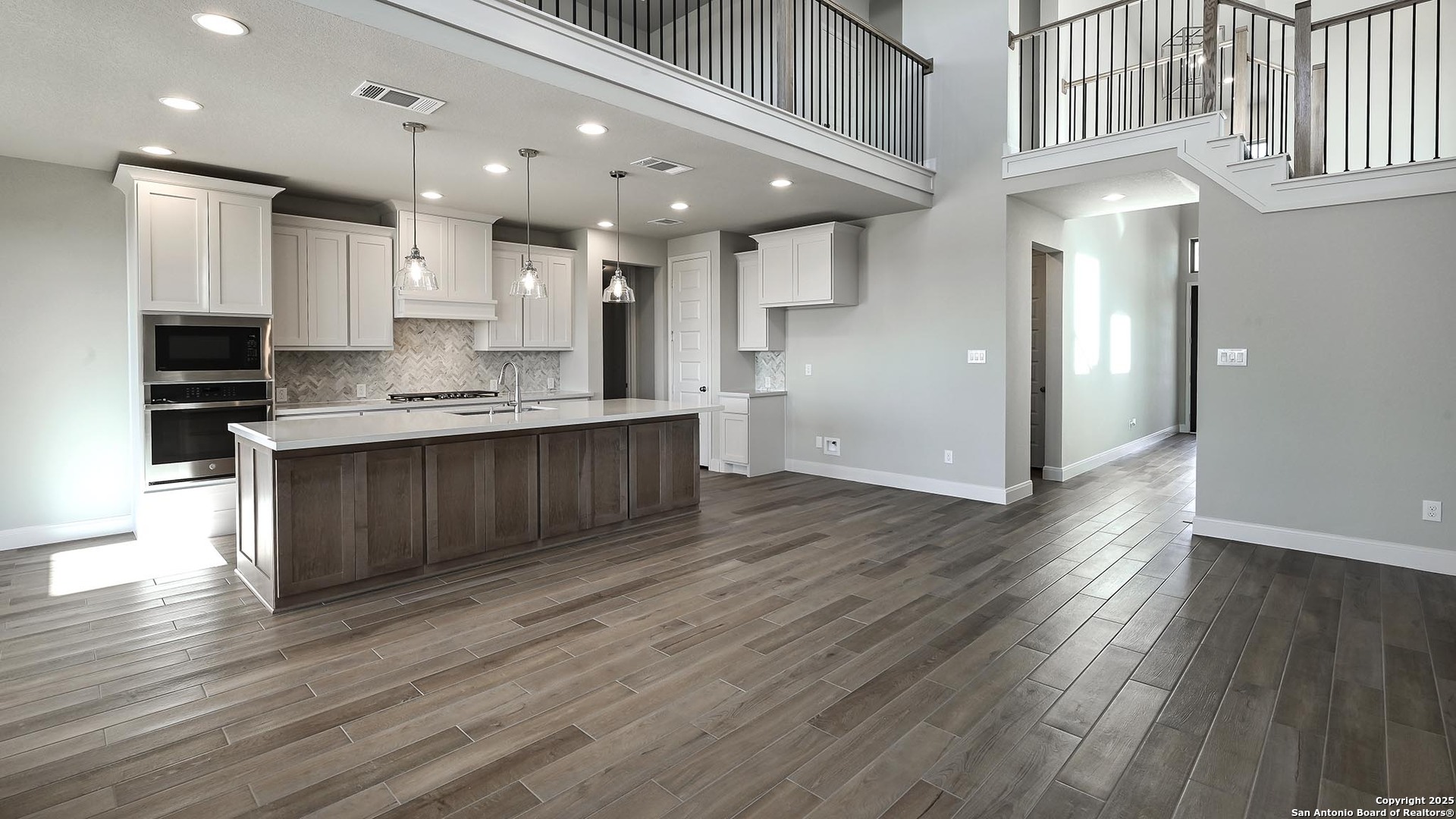 504 Athabaska Trail , New Braunfels, TX, 78130 | 1807619 | Realty Texas LLC