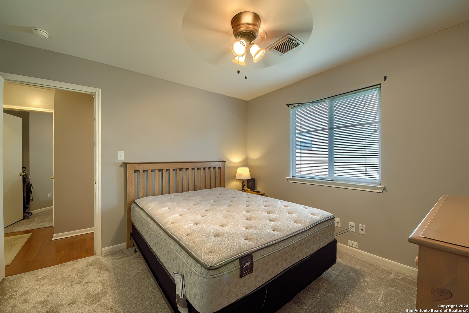 8222 Coppergate , Converse, TX, 78109-3919 | 1808902 | Realty Texas LLC