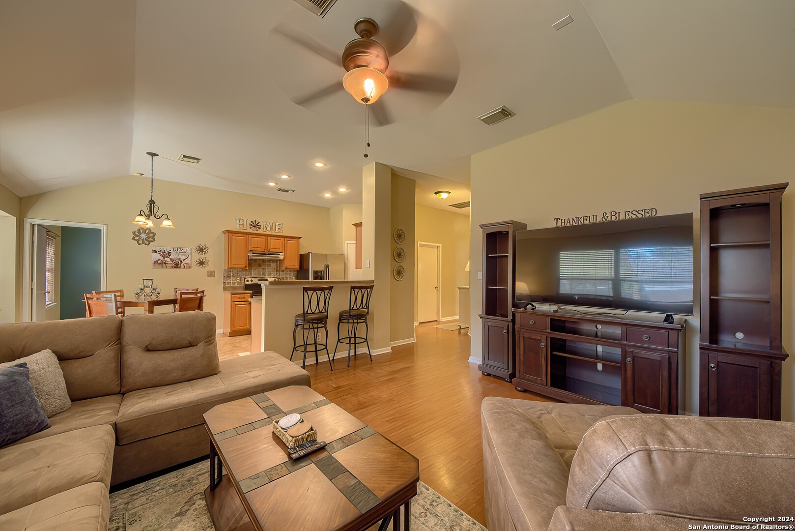 8222 Coppergate , Converse, TX, 78109-3919 | 1808902 | Realty Texas LLC