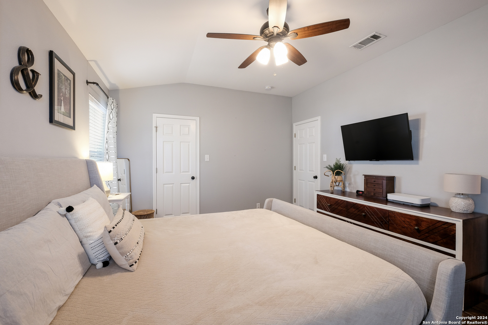 1231 Tiger Path , San Antonio, TX, 78251 | 1808737 | Realty Texas LLC