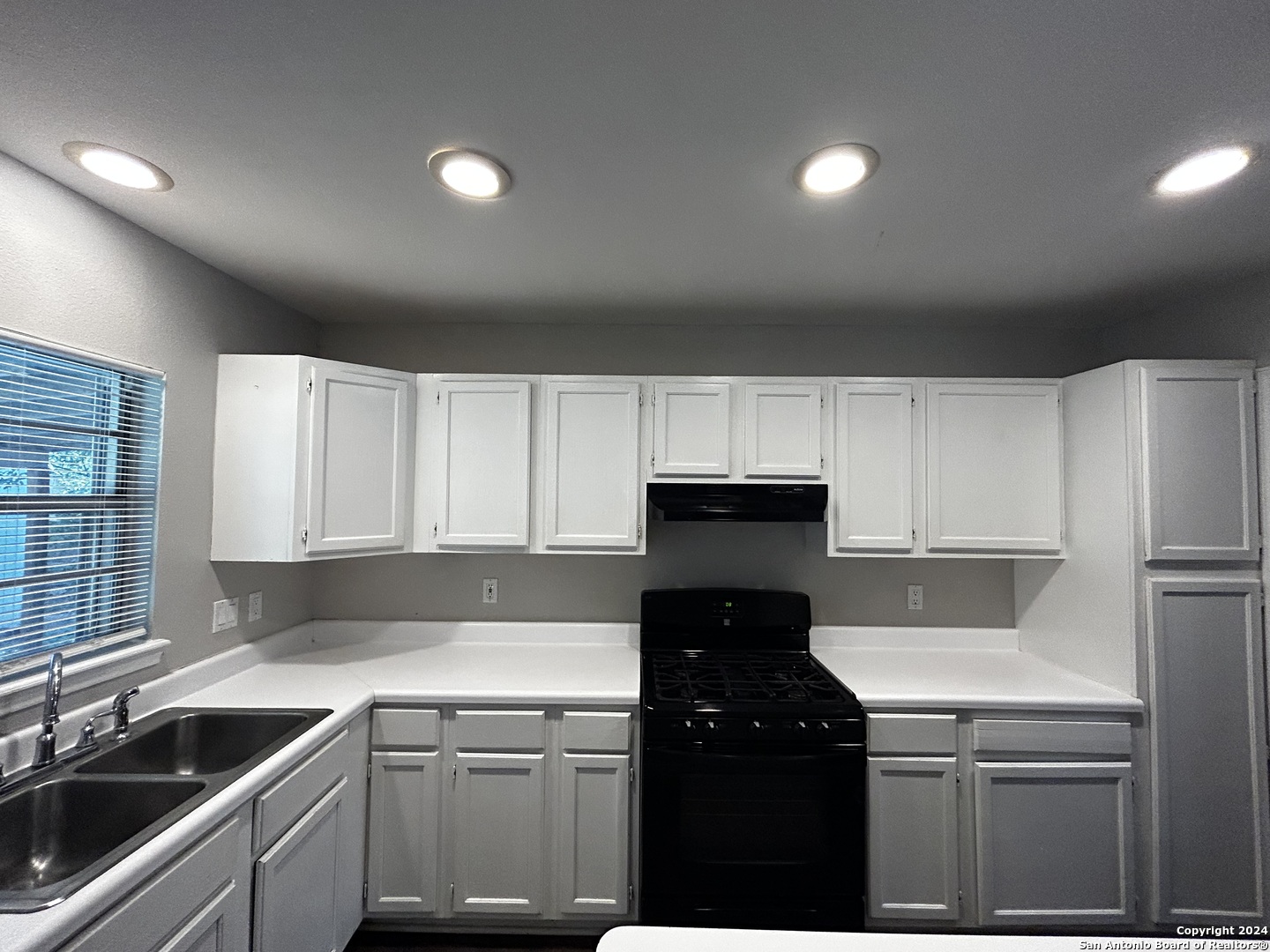5018 Casa Verde , San Antonio, TX, 78233 | 1808877 | Realty Texas LLC