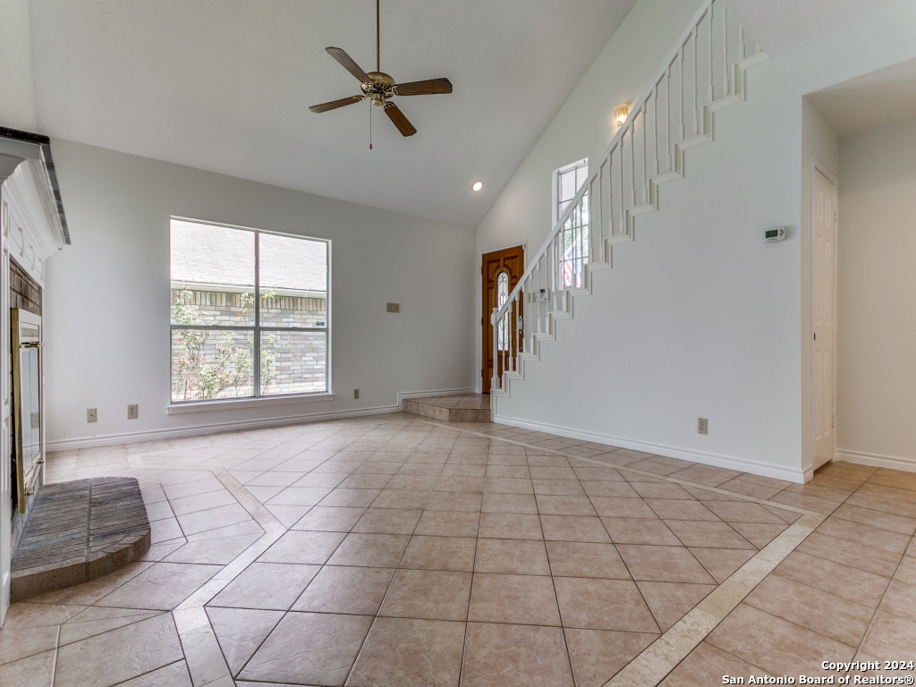 5863 Spring Cabin , San Antonio, TX, 78247-1962 | 1809578 | Realty Texas LLC