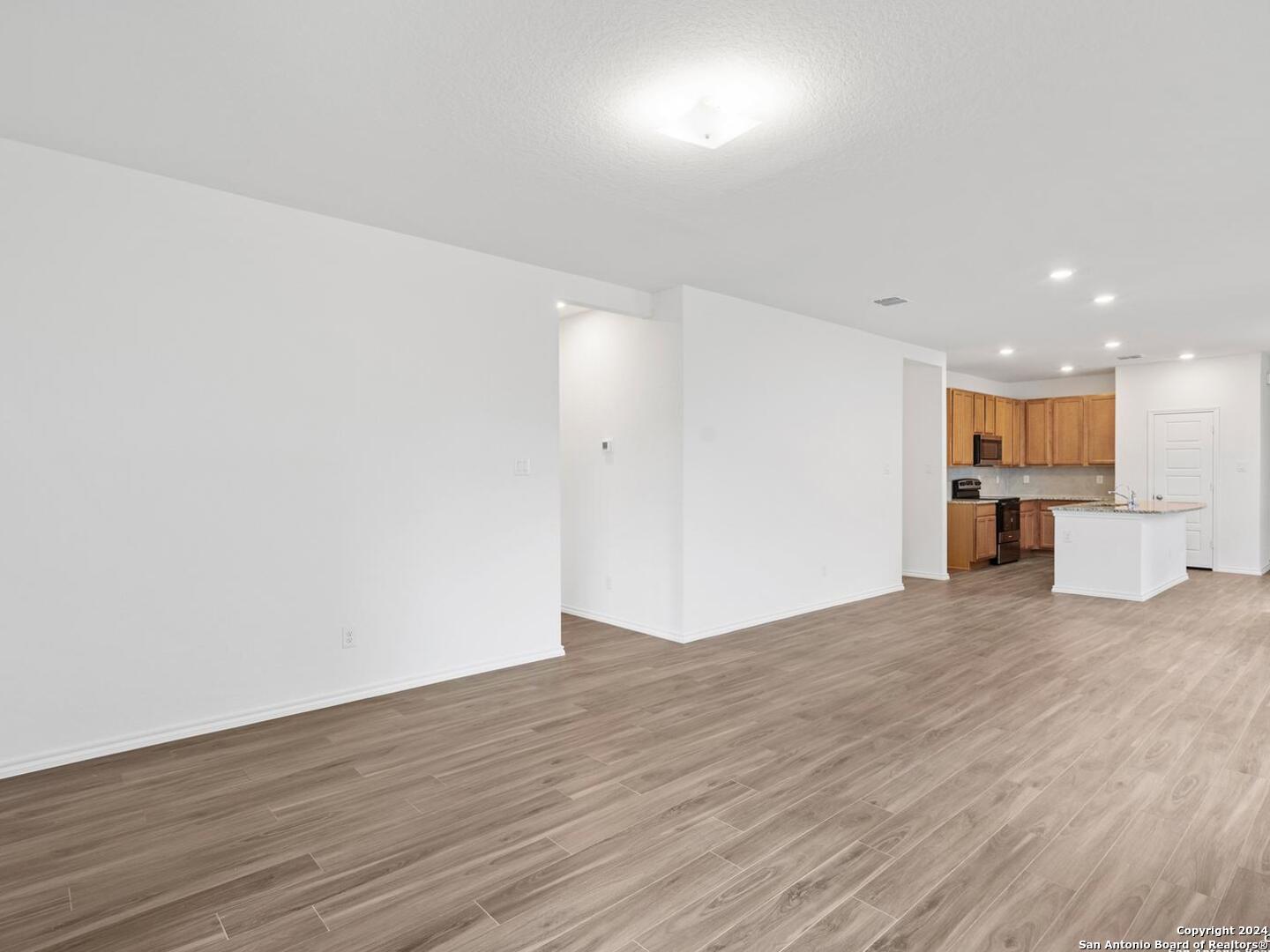 4110 Winchester Cove , San Antonio, TX, 78109 | 1800088 | Realty Texas LLC