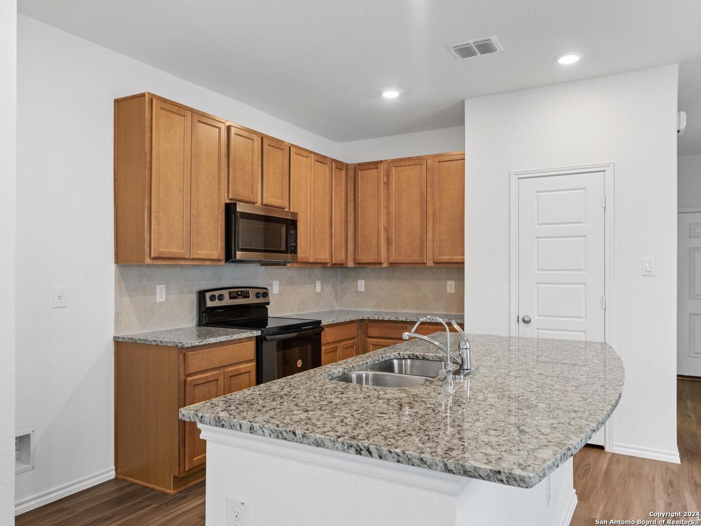 4110 Winchester Cove , San Antonio, TX, 78109 | 1800088 | Realty Texas LLC