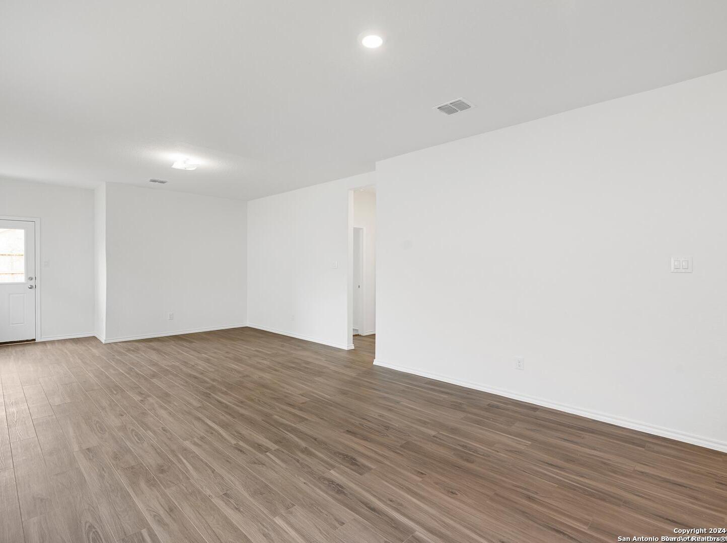 4110 Winchester Cove , San Antonio, TX, 78109 | 1800088 | Realty Texas LLC