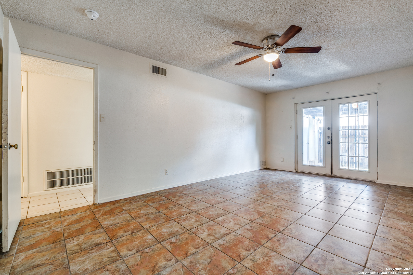 8915 Datapoint Dr 40 A , San Antonio, TX, 78229-2554 | 1811025 | Realty Texas LLC