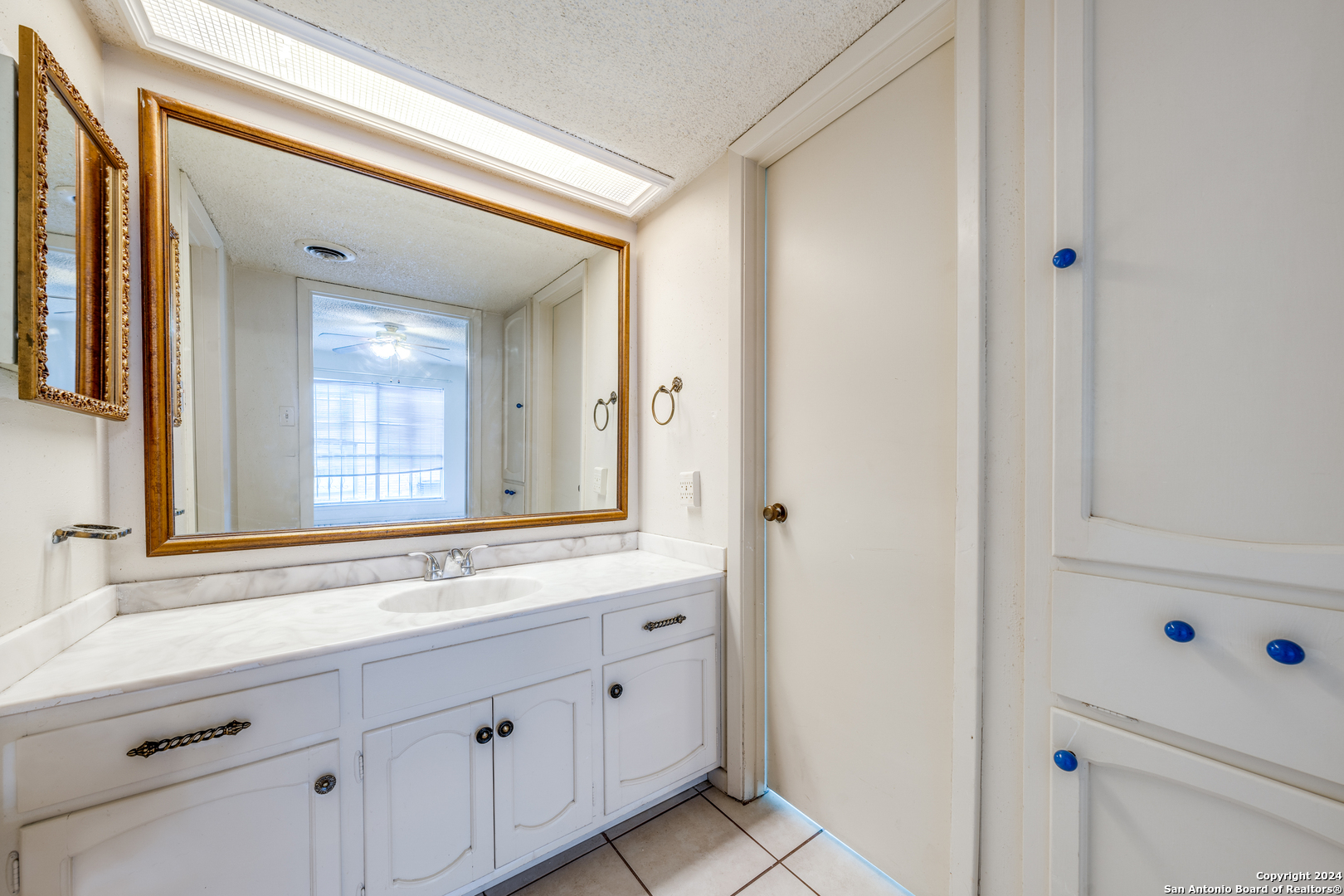 8915 Datapoint Dr 40 A , San Antonio, TX, 78229-2554 | 1811025 | Realty Texas LLC