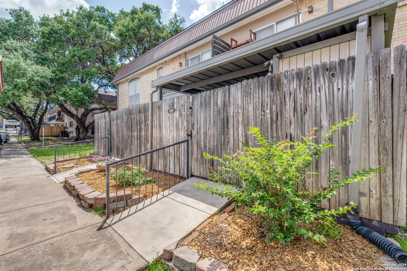 8915 Datapoint Dr 40 A , San Antonio, TX, 78229-2554 | 1811025 | Realty Texas LLC
