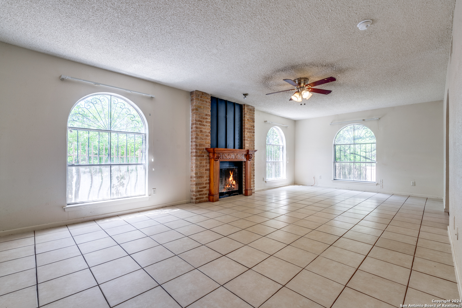 8915 Datapoint Dr 40 A , San Antonio, TX, 78229-2554 | 1811025 | Realty Texas LLC