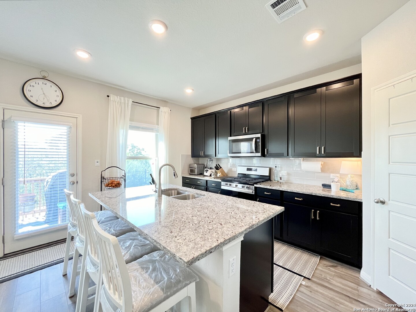 1548 Arcadian Lily , San Antonio, TX, 78245-4877 | 1811558 | Realty Texas LLC