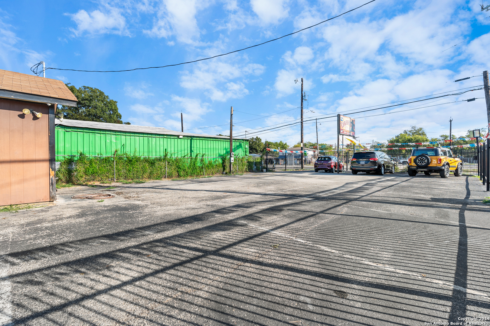 5119 W Commerce St , San Antonio, TX, 78237 | 1813370 | Realty Texas LLC