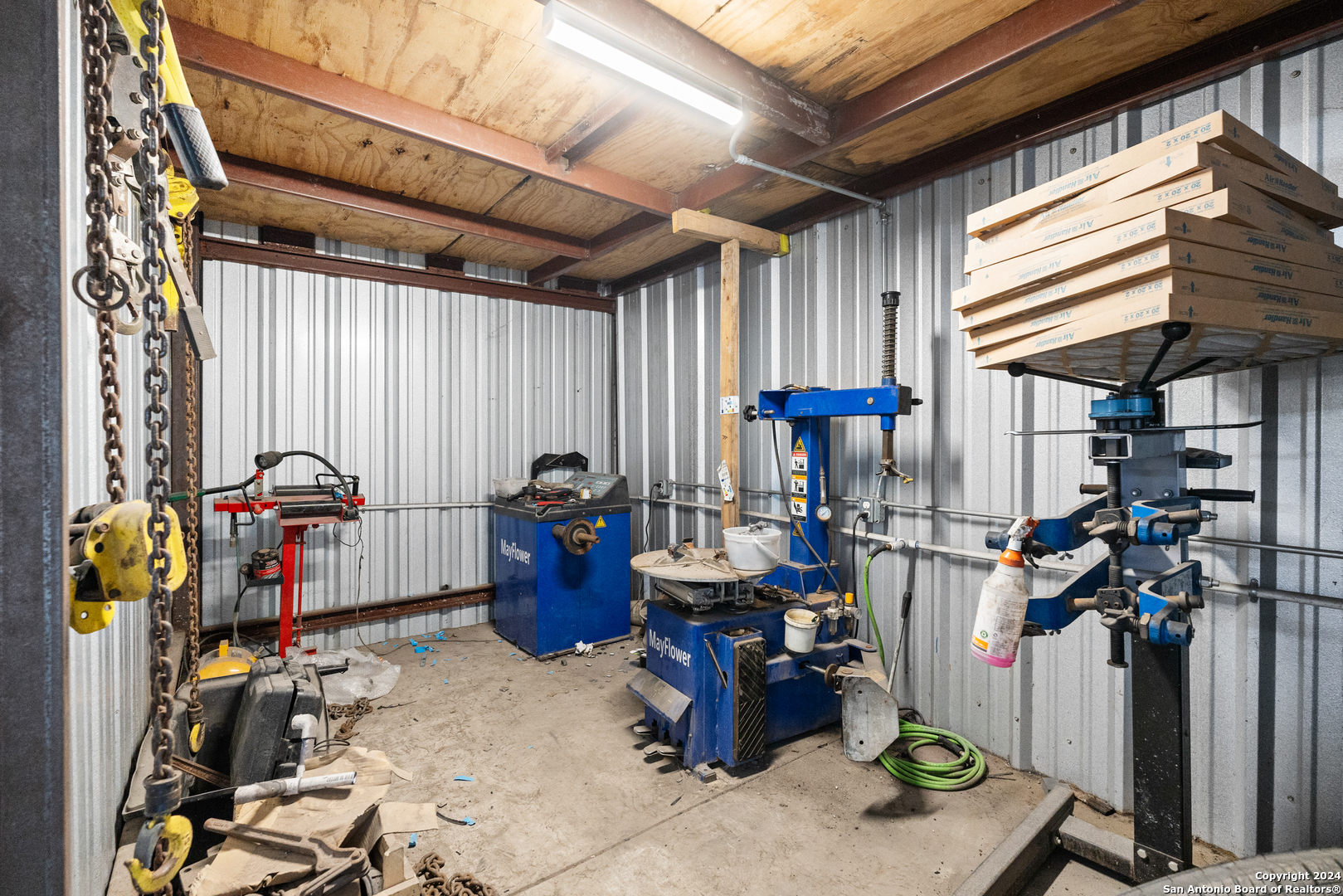 5119 W Commerce St , San Antonio, TX, 78237 | 1813370 | Realty Texas LLC
