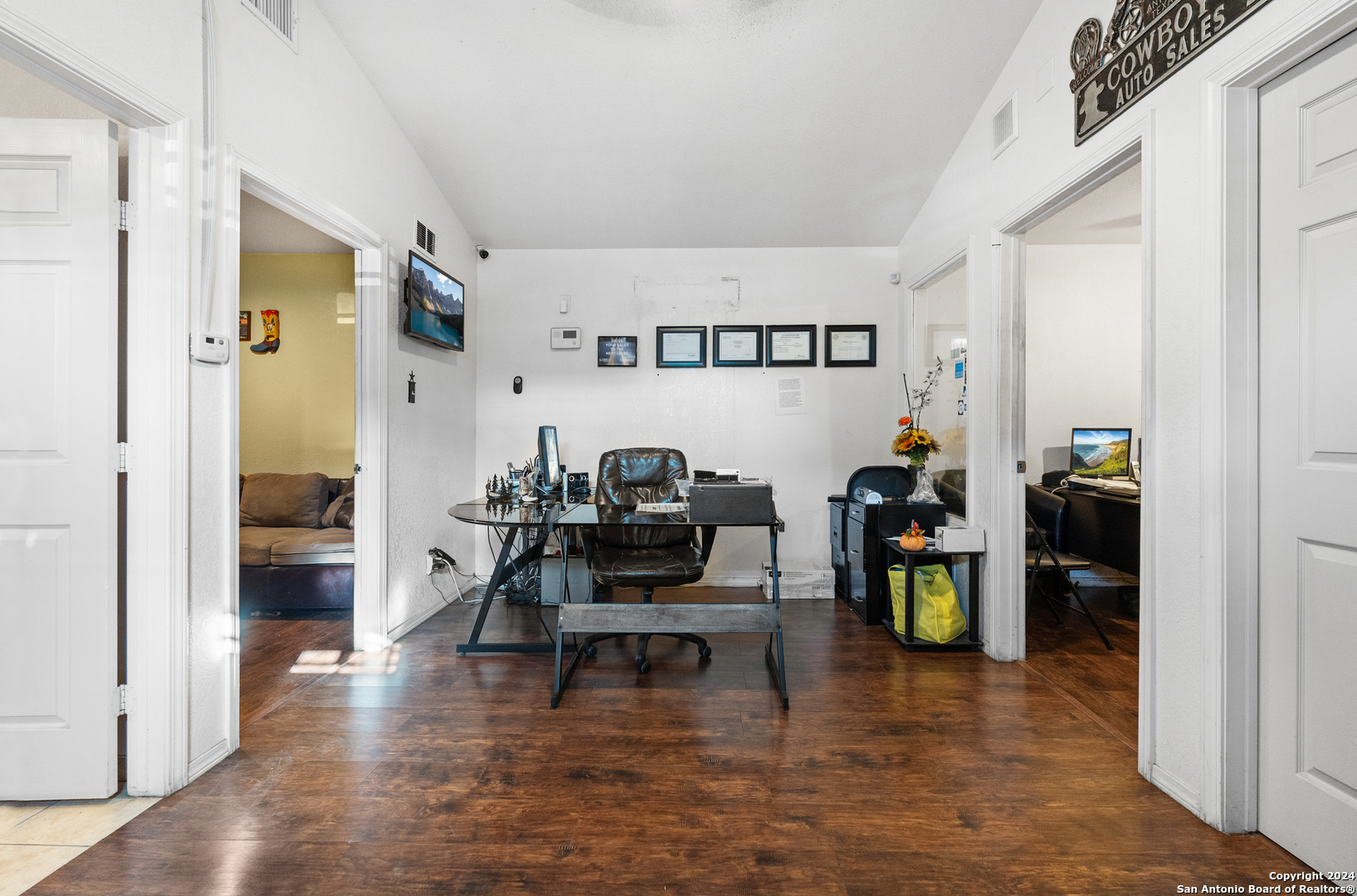 5119 W Commerce St , San Antonio, TX, 78237 | 1813370 | Realty Texas LLC